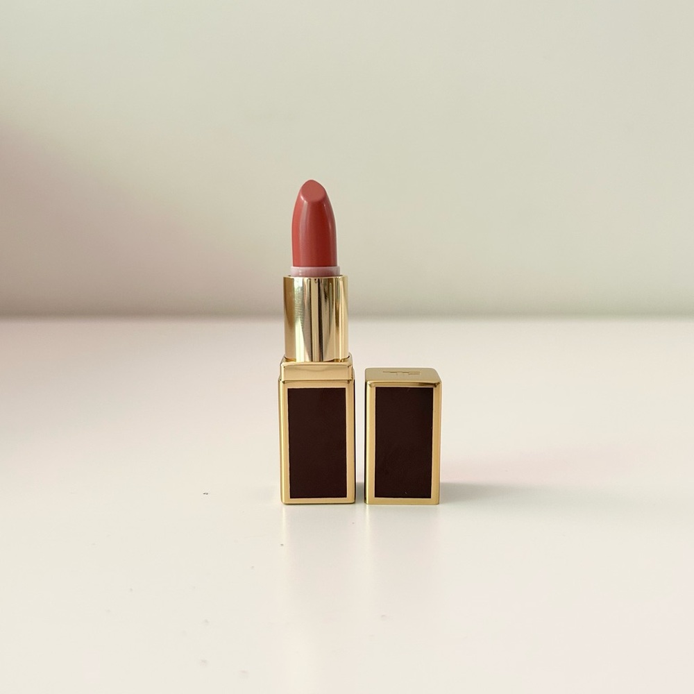 🌟SOLD🌟TOM FORD Lip Color Matte Lipstick in 01 Insatiable Deluxe Mini 1 g - Picture 1 of 9